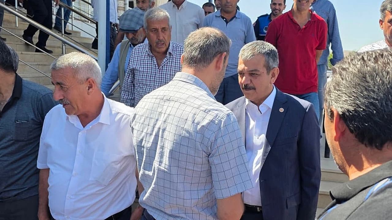 Keleş, Yurtbaşı ve Kıraç köyü’nde vatandaşlarla buluştu
