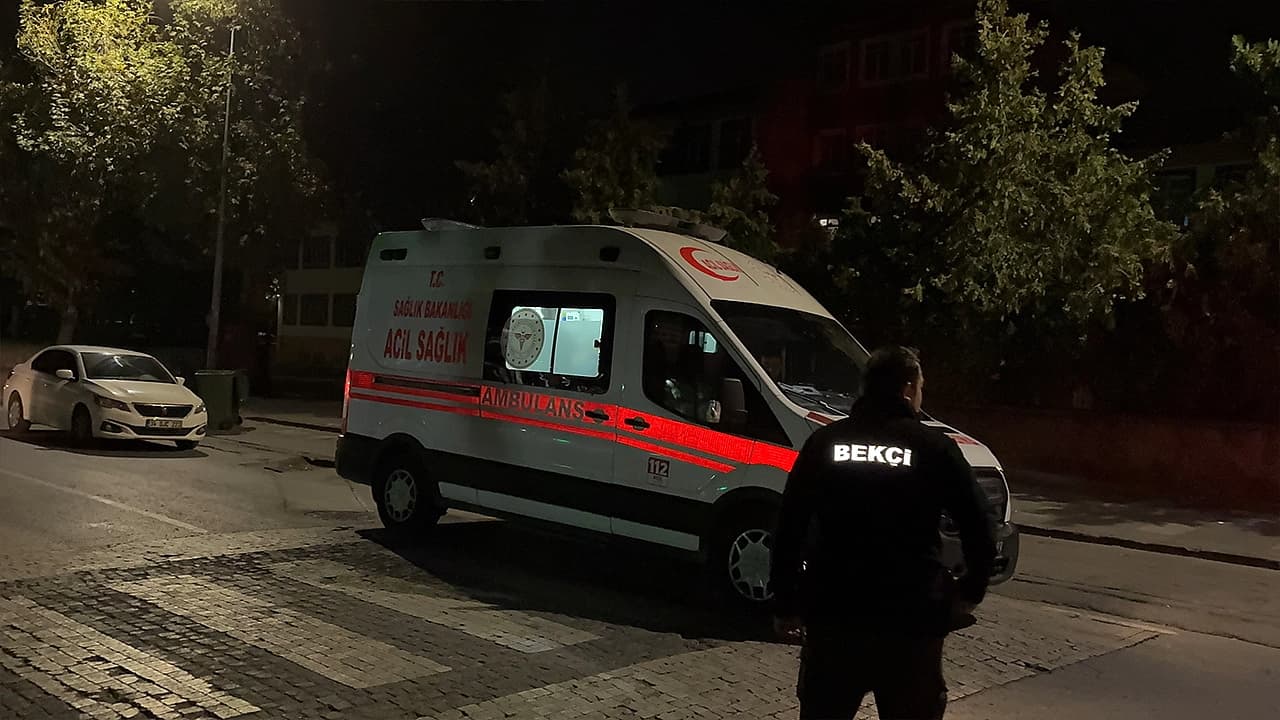 17 yaşındaki çocuk göğsünden bıçaklandı
