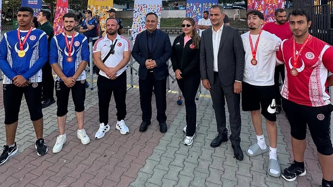 Elazığ Gençlik Ve Spor Kulübü’nden mas güreşinde Türkiye şampiyonluğu