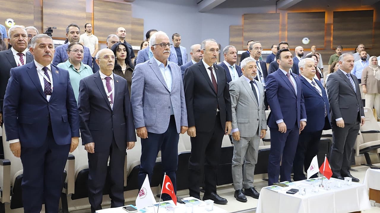 Fırat Üniversitesi Su ve Gıda Güvenliği Çalıştayına ev sahipliği yaptı