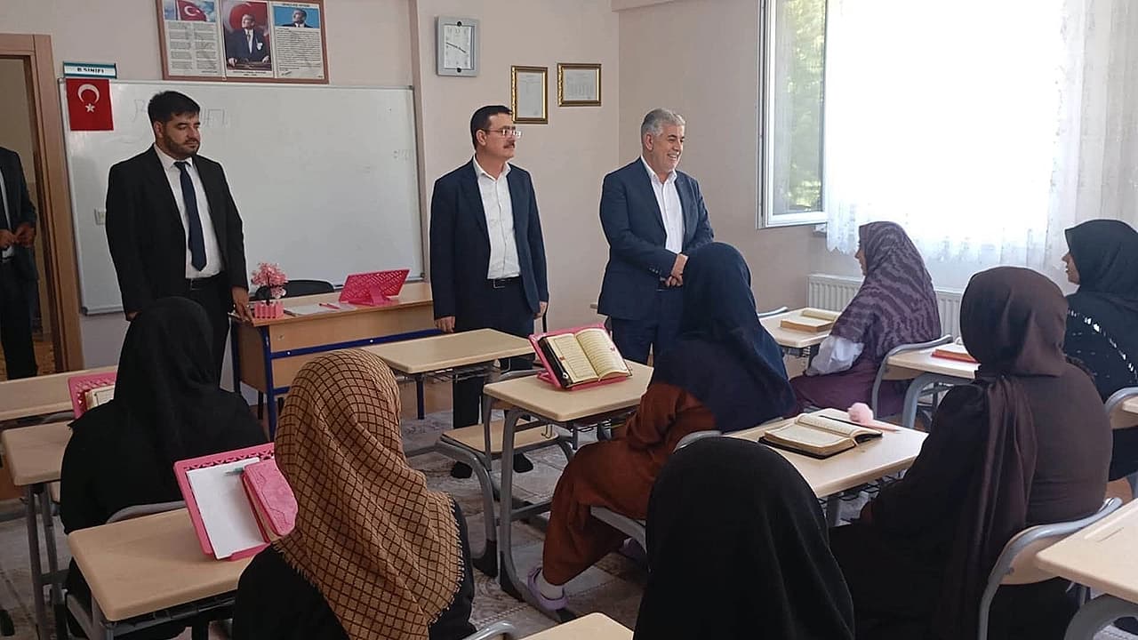 Karakoçan’da İlçe Müftüleri toplantısı gerçekleştirildi
