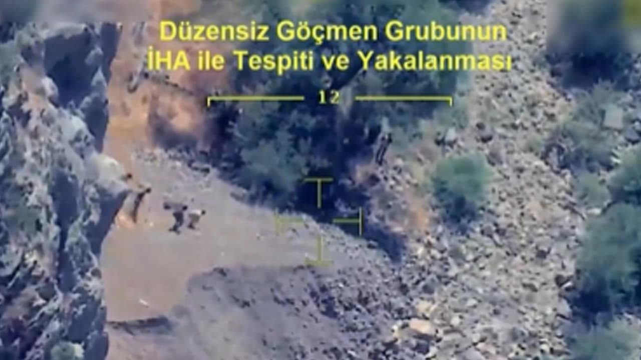 18 ilde göçmen kaçakçılığı operasyonu: 52 organizatör yakalandı