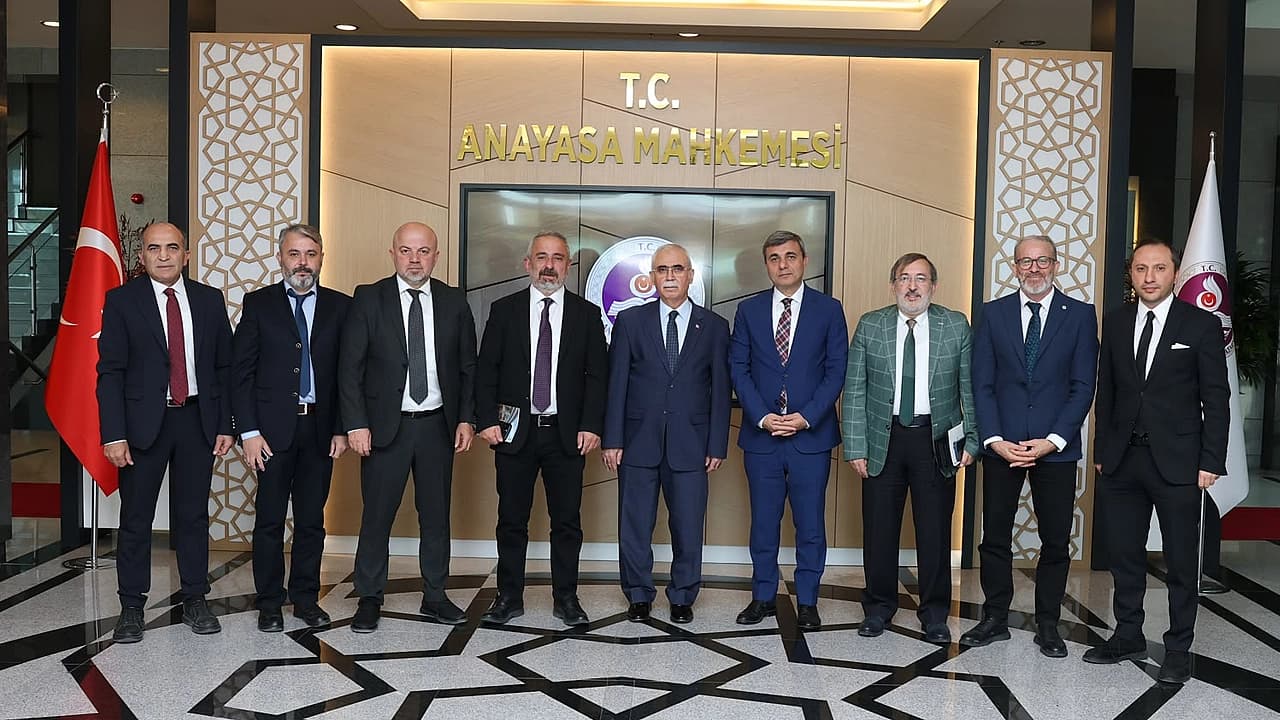 AYM Başkanı Özkaya’dan çarpıcı açıklamalar: 'AYM kanuna uygunluk değil anayasal denetim yapmaktadır'