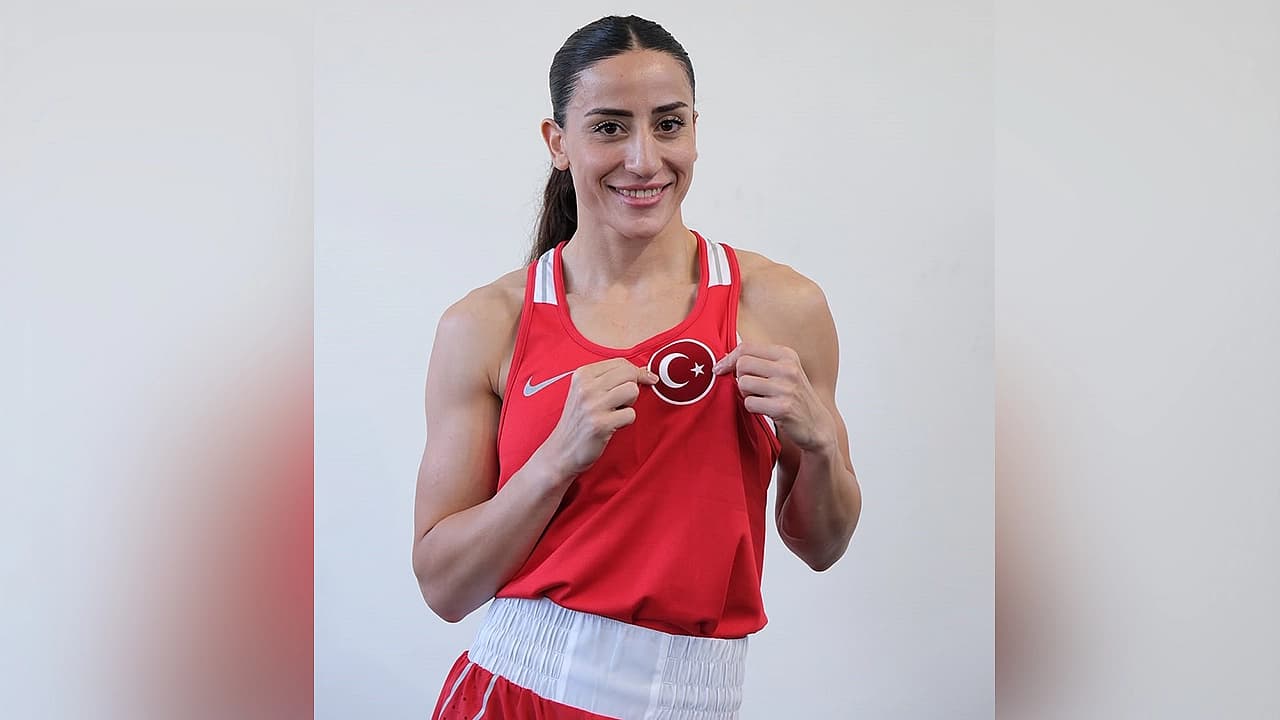 Elazığlı Milli Boksör Gizem Özer, Avrupa Şampiyonası’nda ringe çıkacak