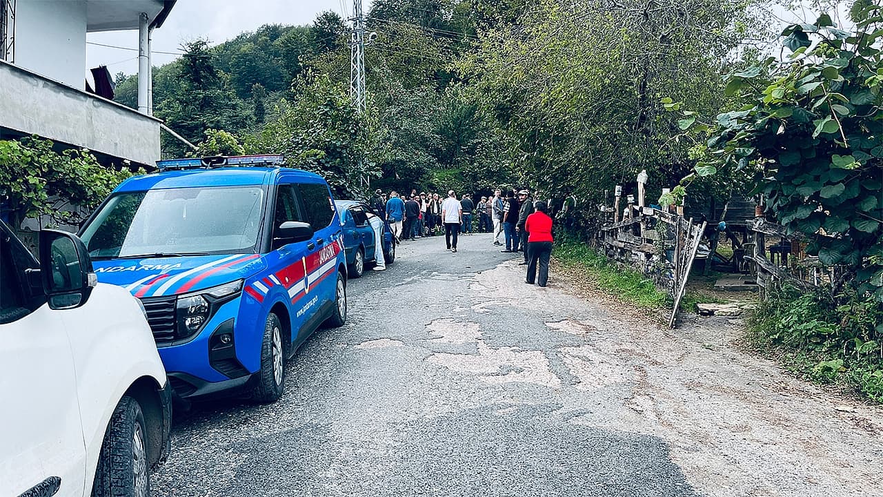 Kardeş kavgası kanlı bitti: 1 ölü, 1 yaralı