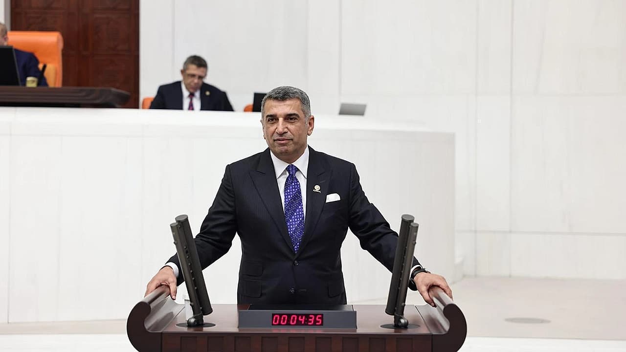 Gürsel Erol’dan siyasetçilere mesaj: ‘Devletle çatışmak değil, halka hizmet etmek’